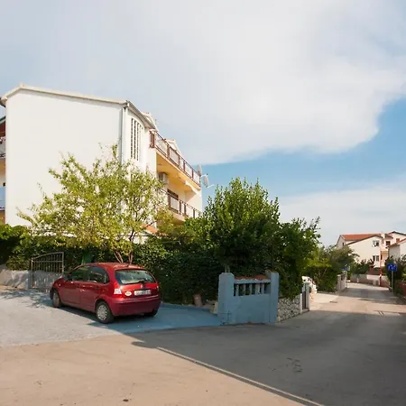 Petra Apartment