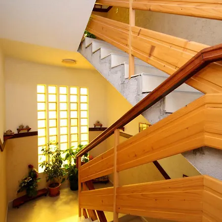 Apartment Petra ברודאריצה