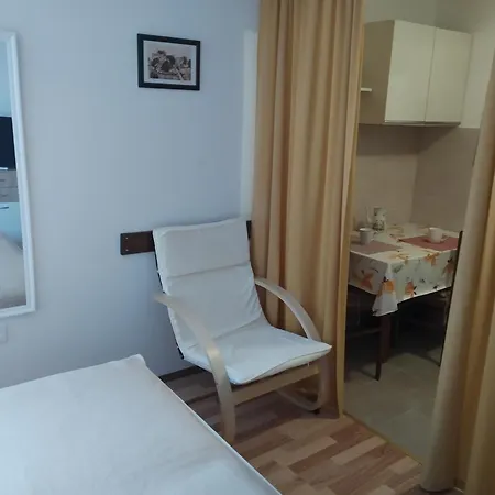 Apartment Petra Brodarica (Sibenik-Knin)