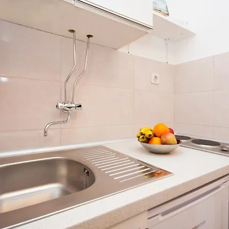 Petra Apartman Brodarica