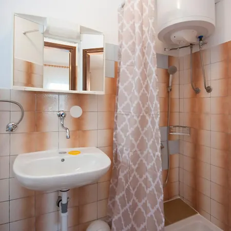 Petra Apartment Brodarica (Sibenik-Knin)