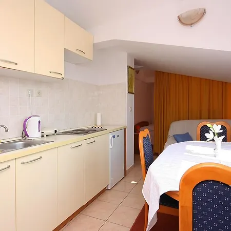 Apartment Petra *
