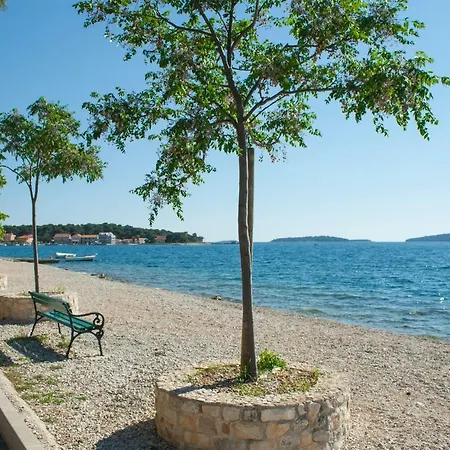 Apartman Petra Brodarica