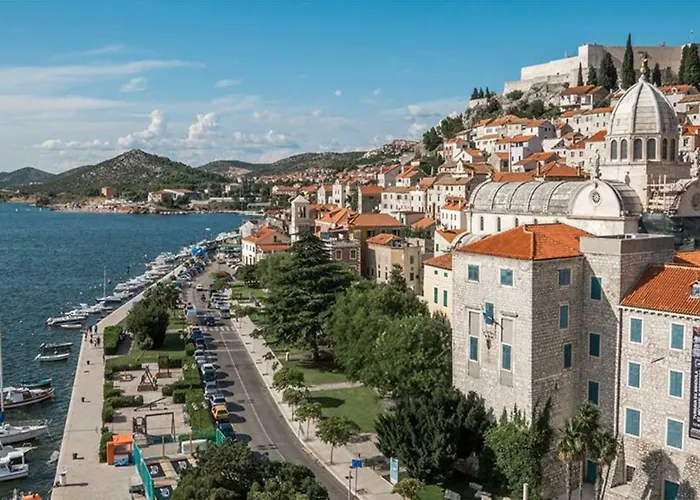 Apartment Petra דירה ברודאריצה