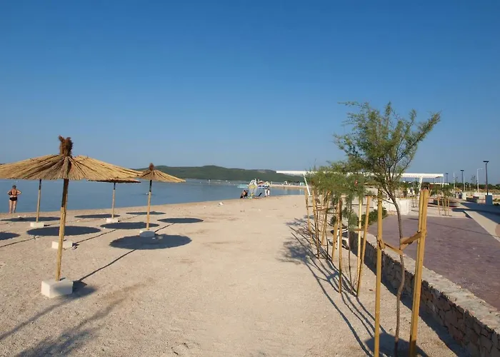 Apartment Petra Brodarica (Sibenik-Knin)